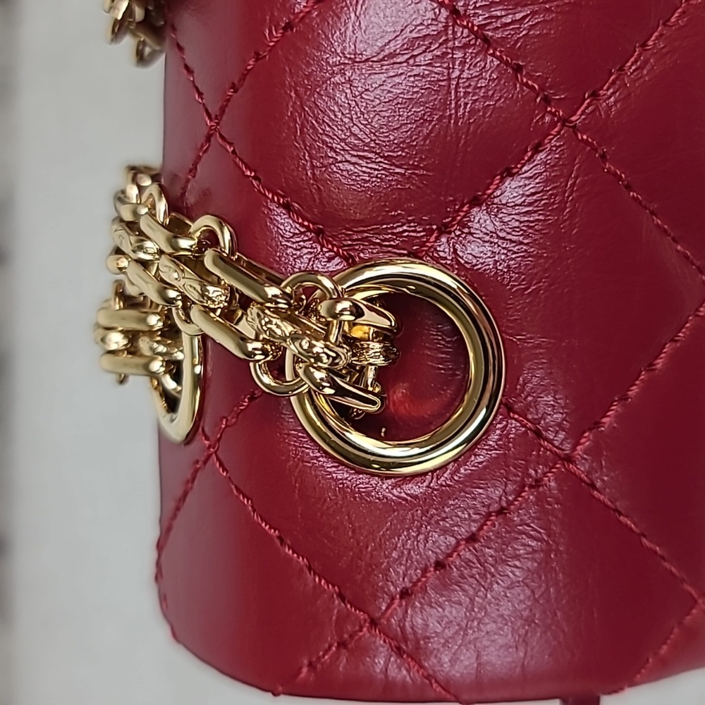 Chanel Classic Quilted Calfskin Medium 2.55 Reissue Red Double Flap Bag NWT/NIB - Picture 5 of 17